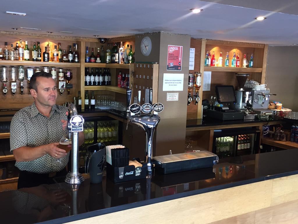 克拉德汉酒店 福尔柯克 外观 照片